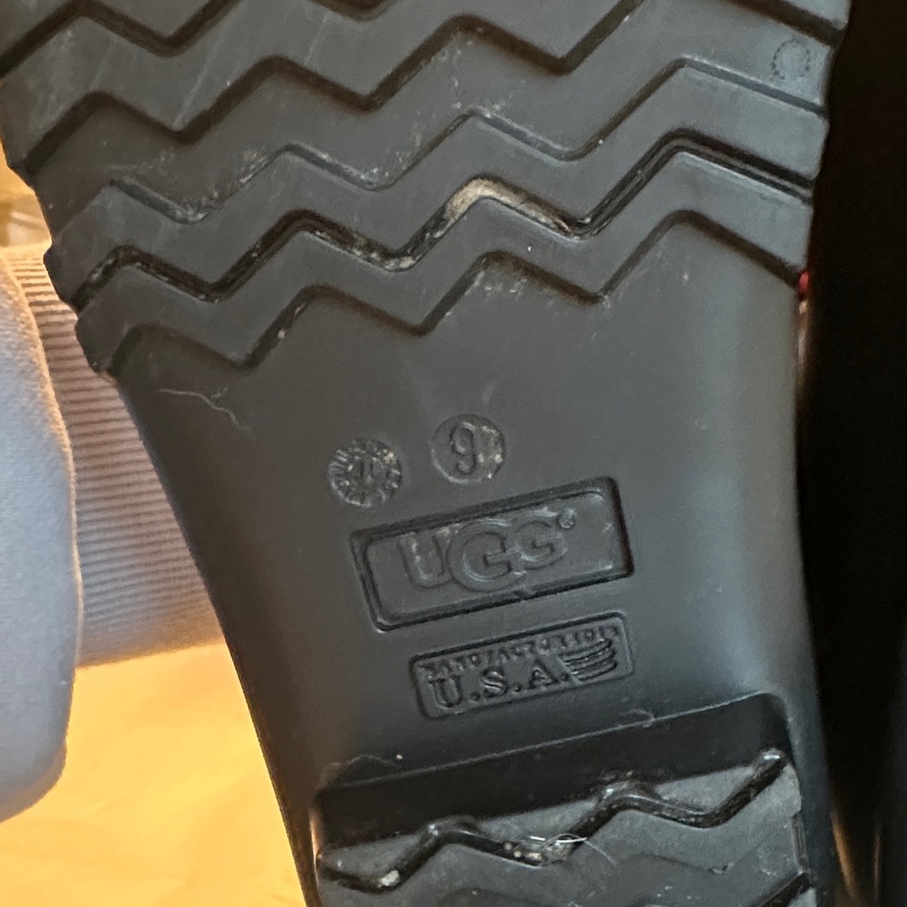 UGG Women's Shelby Matte Rain Boots Black Rubber Size 9 - Picture 9 of 10
